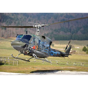 ITALERI 1343 Сборная модель вертолета AB 212/UH-1N (1:72)