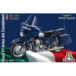ITALERI 4639 Сборная модель мотоцикла GUZZI V7 Arma dei carabinieri (1:9)
