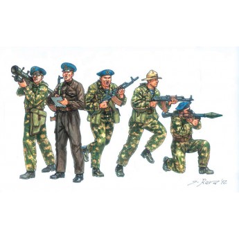 ITALERI 6169 Фигурки солдат Soviet Special Forces "SPETSNAZ" (1980s) (1:72)
