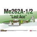 Academy 12542 Сборная модель самолета Me262A-1/2 "Last Ace" (1:72)