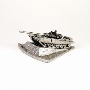 HeavyMetal.Toys Модель танка Т-72 Б3 из металла с подставкой (1:100)