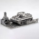 HeavyMetal.Toys Модель танка Tiger I из металла с подставкой (1:72)