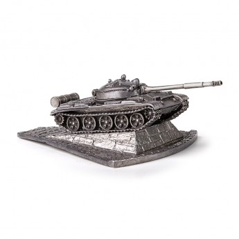 HeavyMetal.Toys Модель танка Т-62А из металла с подставкой (1:100)